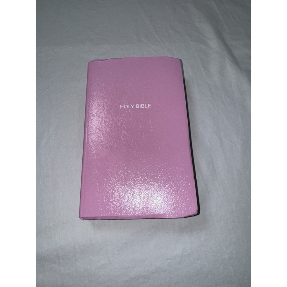 NKJV Gift and Award Bible Leather-Look Comfort Print Pink 2018 Thomas Nelson